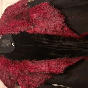 🎉  NWT Funky mahogany faux fur women jacket size S  perfect for fall or winter